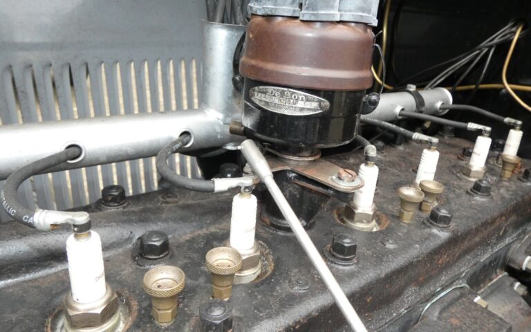 Locomobile Model 8-80 Sedan 1927