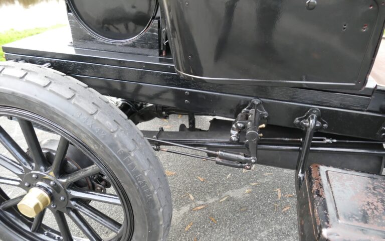 Mitchell Type R Raceabout 1911