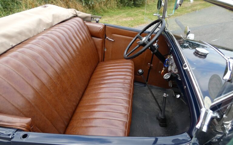 Ford Model A Roadster Deluxe 1930