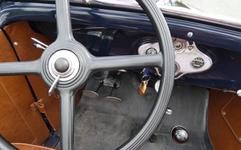 Ford Model A Roadster Deluxe 1930