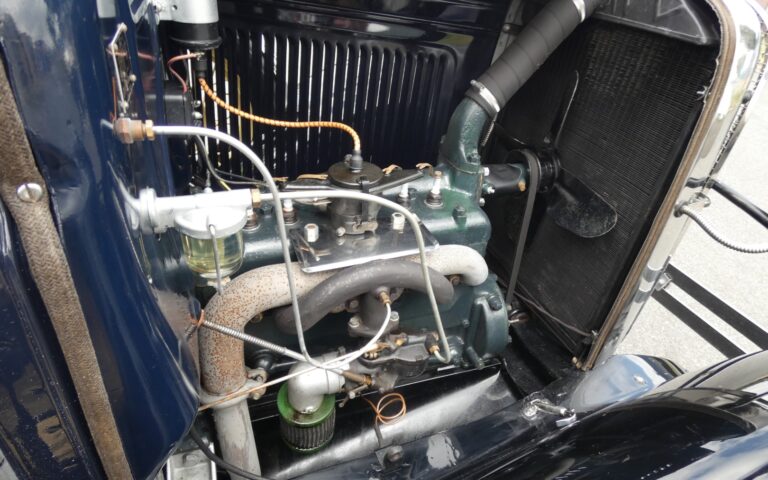 Ford Model A Roadster Deluxe 1930