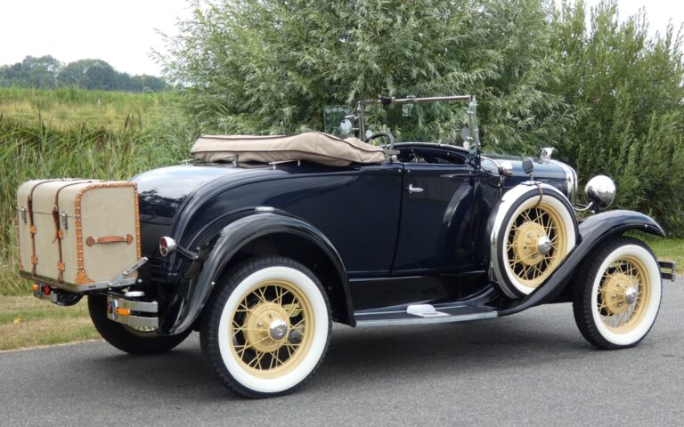 Ford Model A Roadster Deluxe 1930