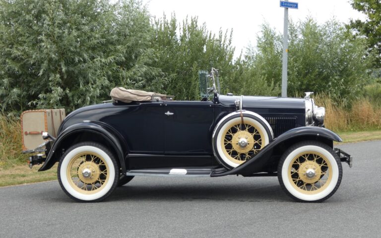 Ford Model A Roadster Deluxe 1930