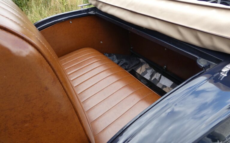 Ford Model A Roadster Deluxe 1930