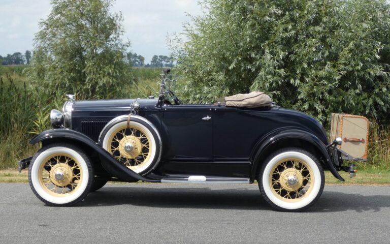 Ford Model A Roadster Deluxe 1930