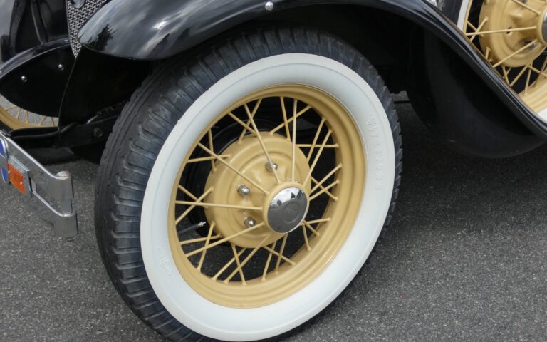 Ford Model A Roadster Deluxe 1930