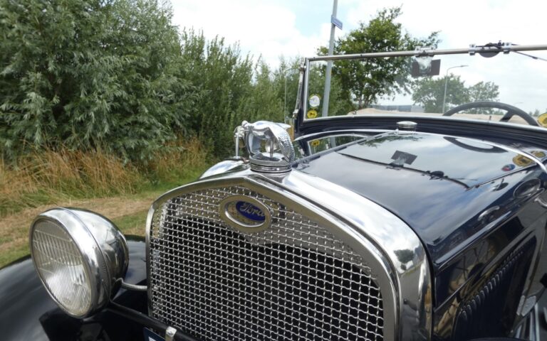 Ford Model A Roadster Deluxe 1930