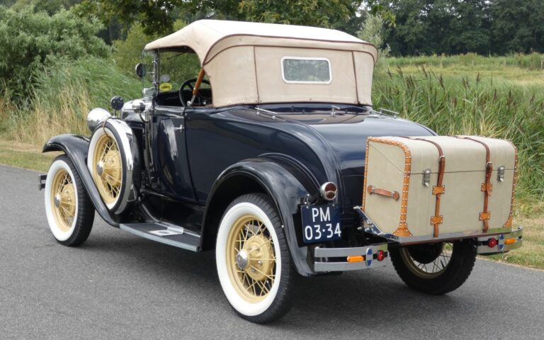 Ford Model A Roadster Deluxe 1930