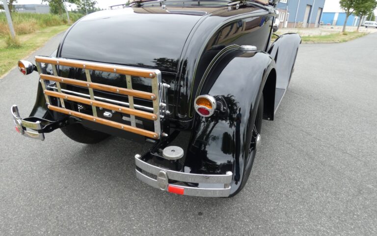 Ford Model A Roadster Deluxe 1931