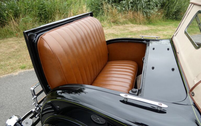 Ford Model A Roadster Deluxe 1931