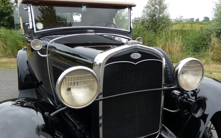 Ford Model A Roadster Deluxe 1931