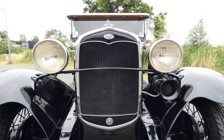 Ford Model A Roadster Deluxe 1931