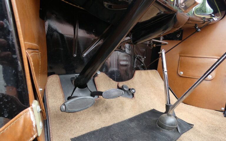 Ford Model A Roadster Deluxe 1931