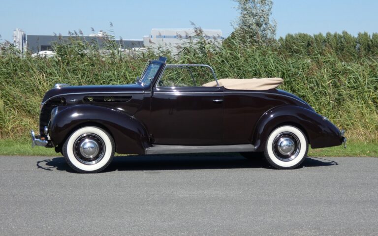 Ford V8 Club Cabriolet 1938