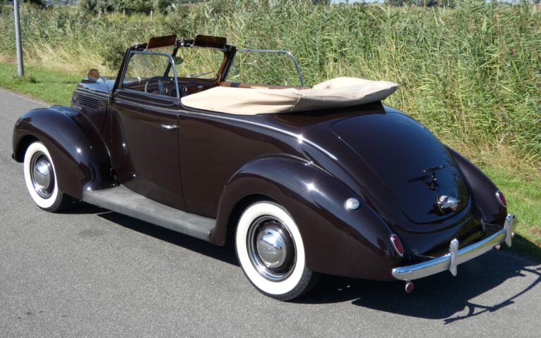 Ford V8 Club Cabriolet 1938