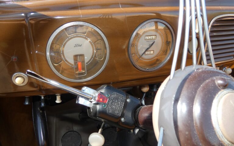 Ford V8 Club Cabriolet 1938
