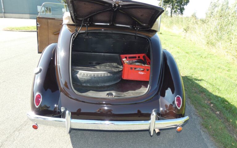 Ford V8 Club Cabriolet 1938