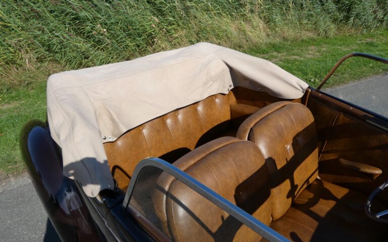 Ford V8 Club Cabriolet 1938