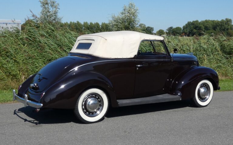 Ford V8 Club Cabriolet 1938