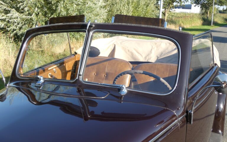 Ford V8 Club Cabriolet 1938