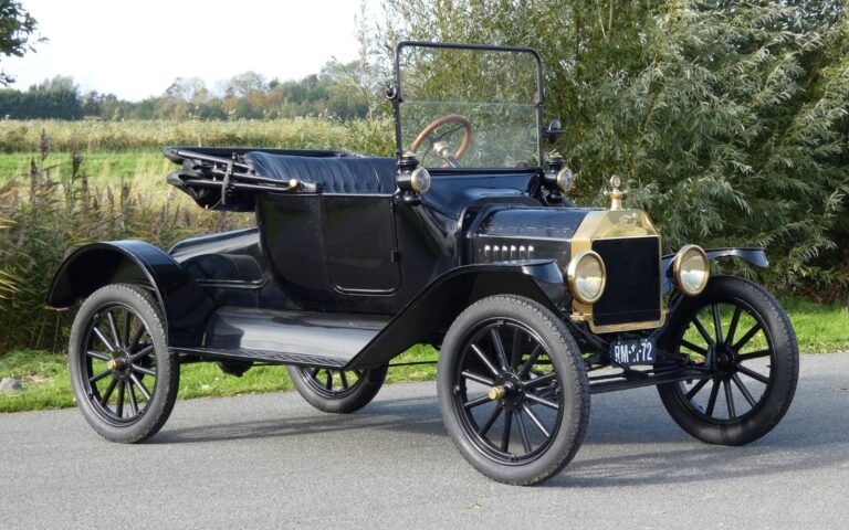 Ford Model T Runabout 1916