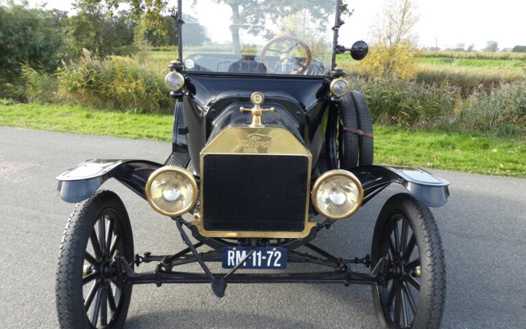 Ford Model T Runabout 1916