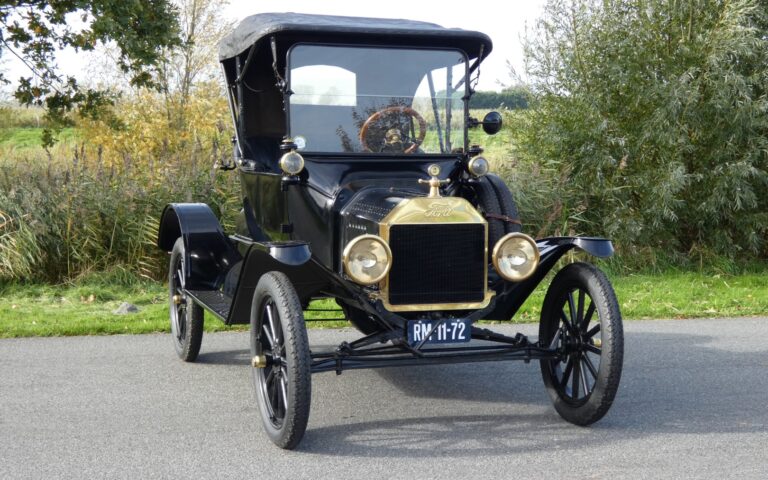 Ford Model T Runabout 1916