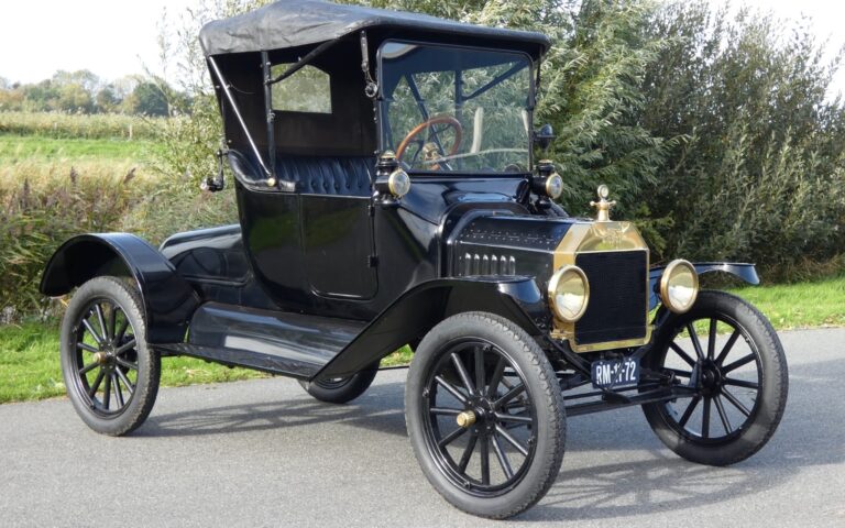 Ford Model T Runabout 1916