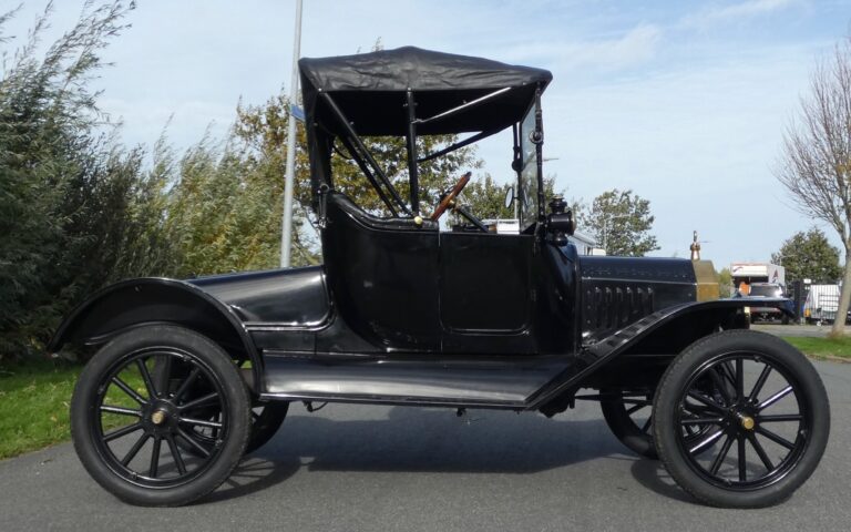 Ford Model T Runabout 1916