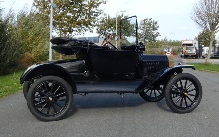 Ford Model T Runabout 1916