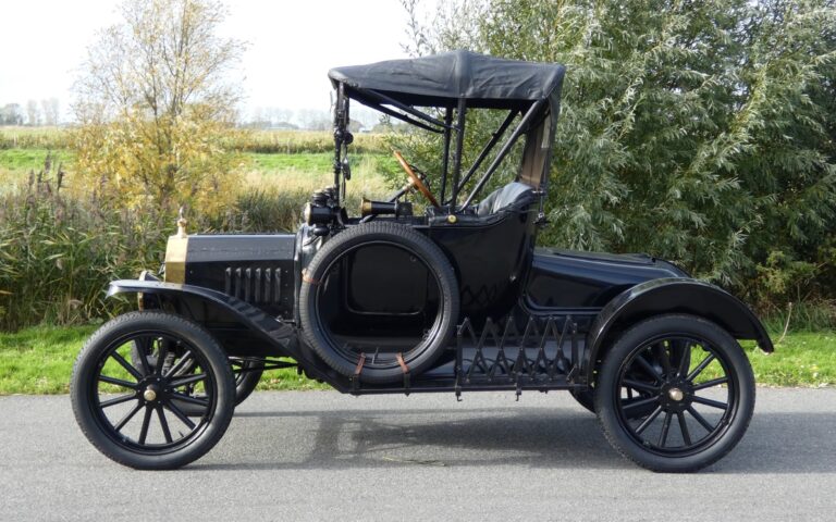 Ford Model T Runabout 1916