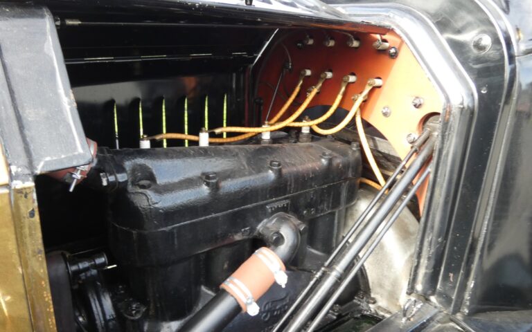 Ford Model T Runabout 1916
