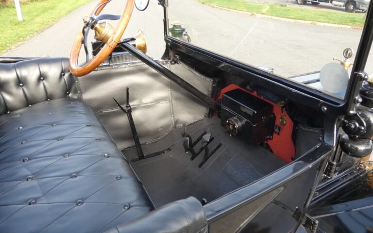 Ford Model T Runabout 1916
